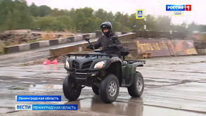 В Ленинградской области желающие заключить контракт с Минобороны получили возможность бесплатно обучиться управлению спецтехникой